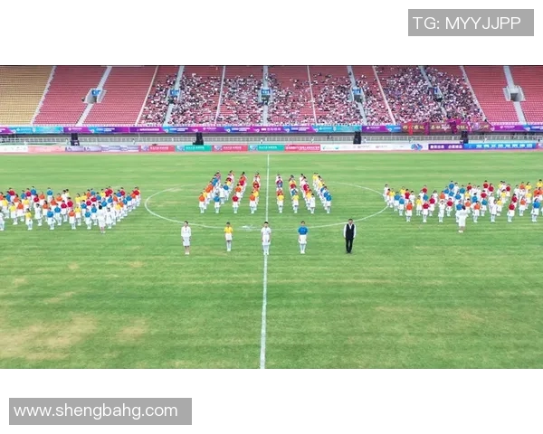 皇马足球明星的魅力与成就探秘及其对球队的影响分析