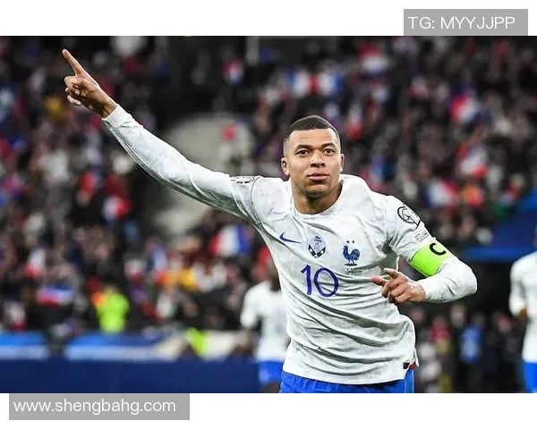 足球明星效力球队最多的记录保持者是谁